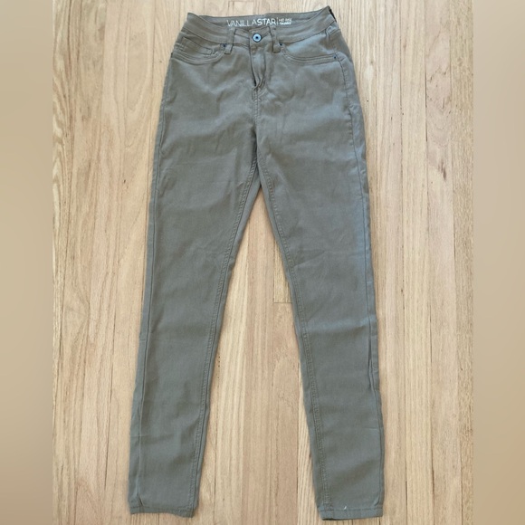 Vanilla Star Denim - NWOT Vanilla Star Dark Tan Taupe Skinny Jeggings Sz9 Soft Stretchy‎ Comfy Casual